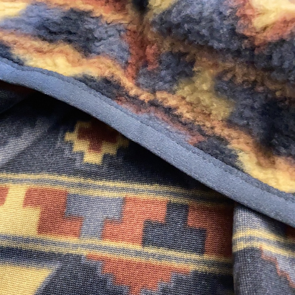 Sweatshirt - Picture 9 of 13